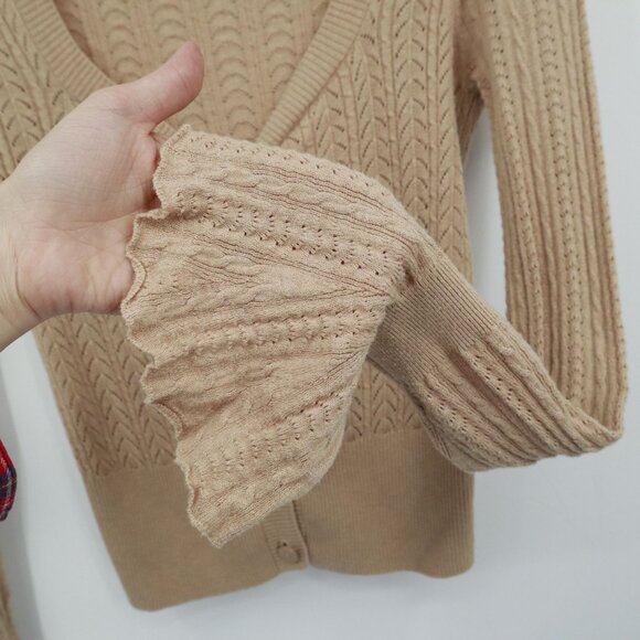 Paige Alvida Silk Cardigan Womens XS Beige Classic Dainty Boho Preppy Academia - Picture 10 of 16